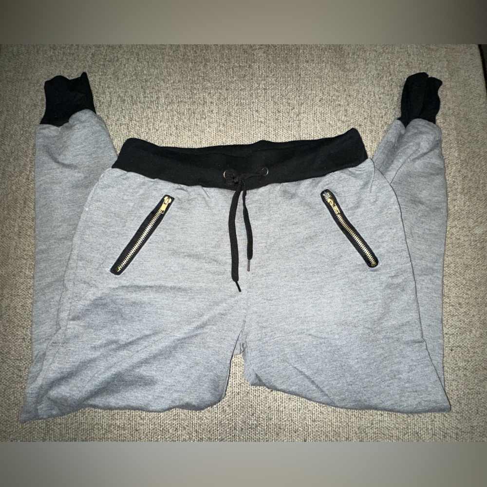Women’s joggers